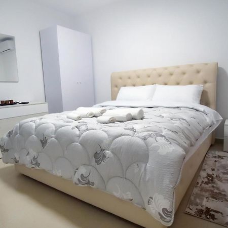 Vista Berat Inn Apartment Luaran gambar