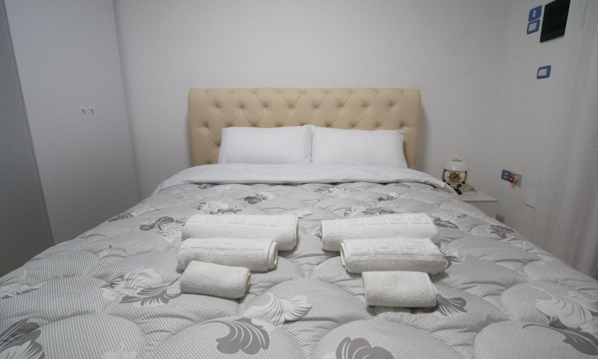 Vista Berat Inn Apartment Luaran gambar