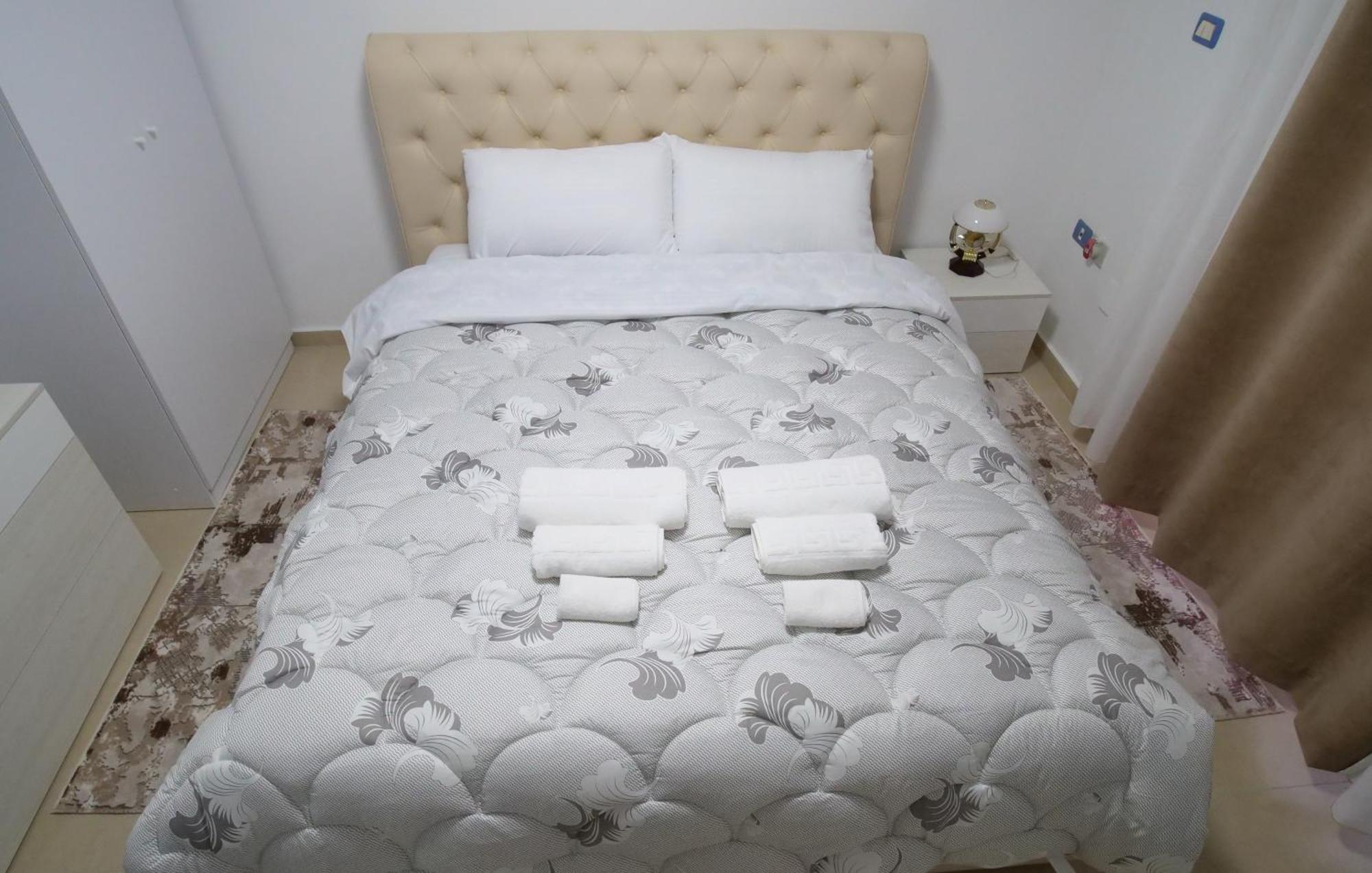 Vista Berat Inn Apartment Luaran gambar